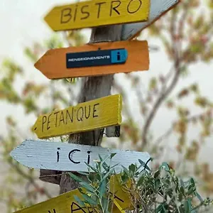Houlala - Relais D'etape - D'hotes , Pont-Eveque France